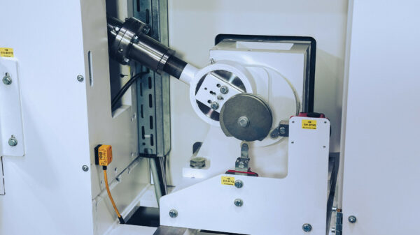 KUPER EFS 2800 Veneer Guillotine gallery photo