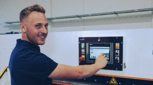 KUPER EFS 2800 Veneer Guillotine thumbnail photo