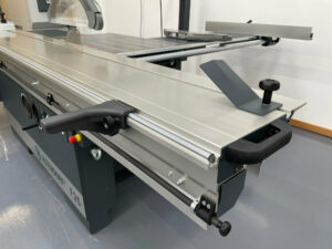 Altendorf F25 photo