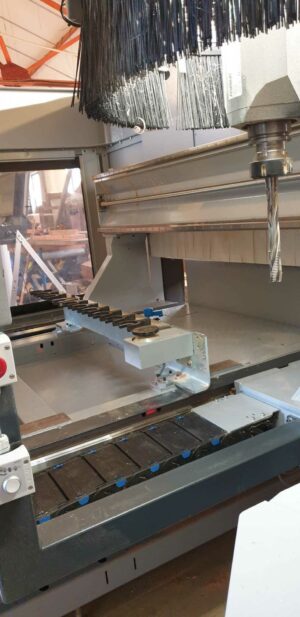 Used Felder Profit H350 5-Axis CNC router thumbnail photo